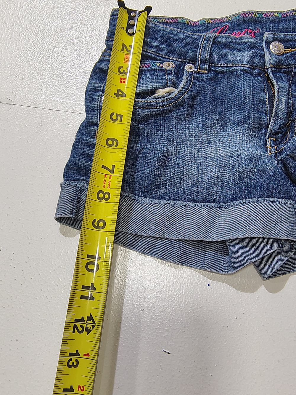Levi's Strauss & Co Girls Denim Blue Shorts Size 6 Embroidered Logo Adjustable - Picture 4 of 12